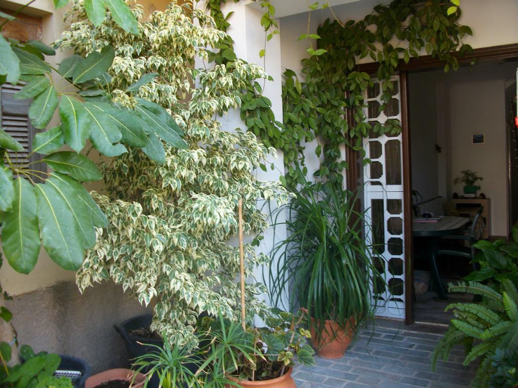 קארלובאסי Jasmine'S Guest House חדר תמונה